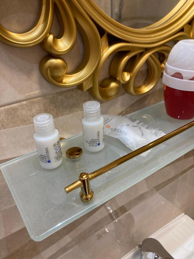 B&B La Reggia Di Rihanna Spa Caserta Luaran gambar